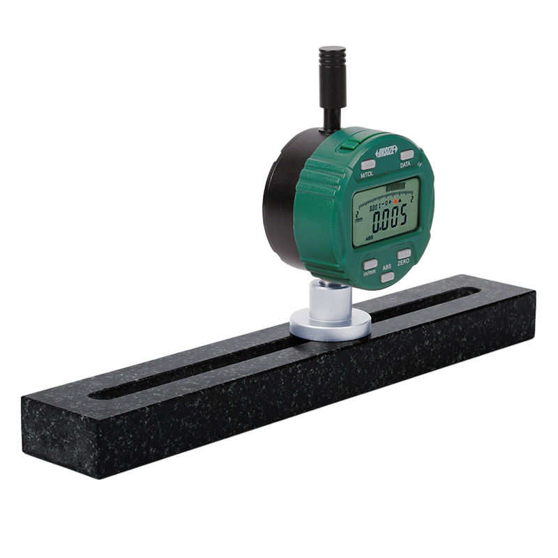 Straightness/Flatness Gauge