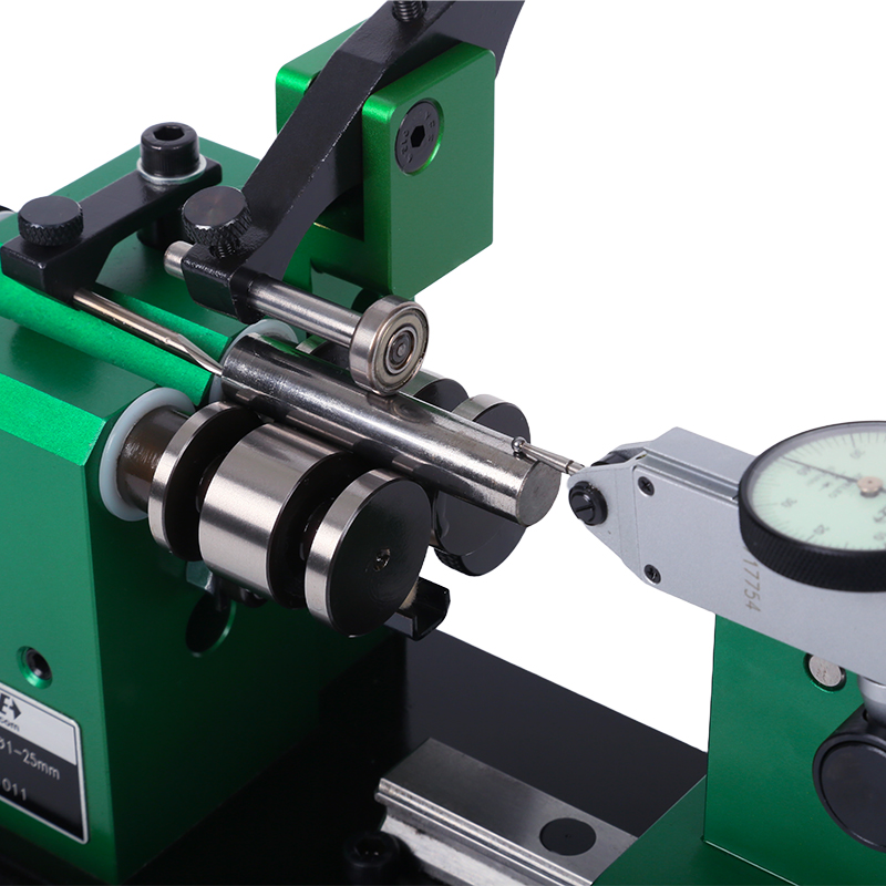 Concentricity Gauge with Straightness Measurement